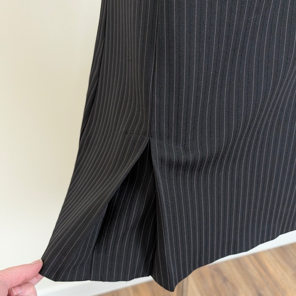 90s Pinstripe Mini Dress Short Thigh Length High Neckline Pleated Fitted Stripes - Picture 6 of 14